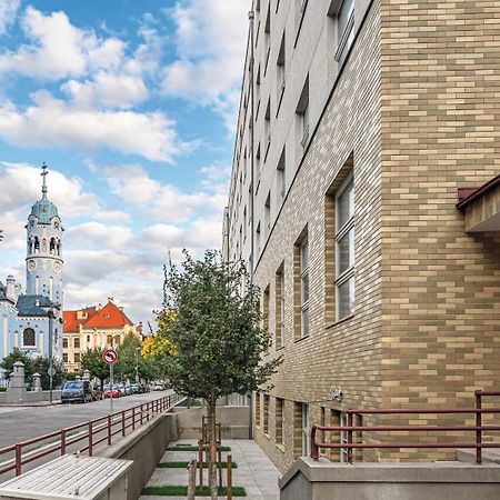 Main City Center - Luxury - Free Parking - City View Pozsony Kültér fotó